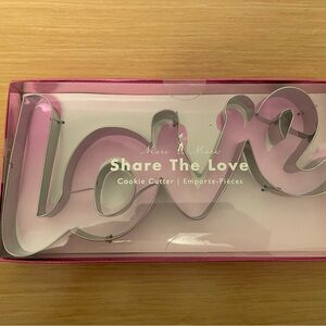 LOVE WORD LETTERS DETAILED COOKIE CUTTER